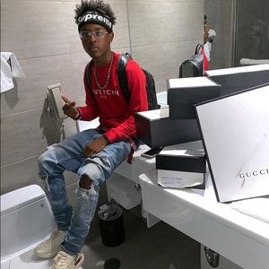 Meet your Posher, Yasin